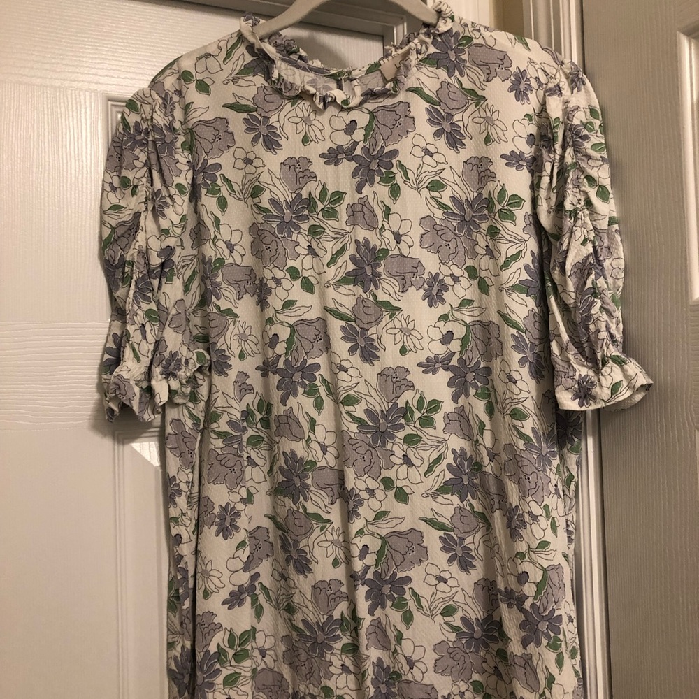 LOFT Outlet XL Floral Top